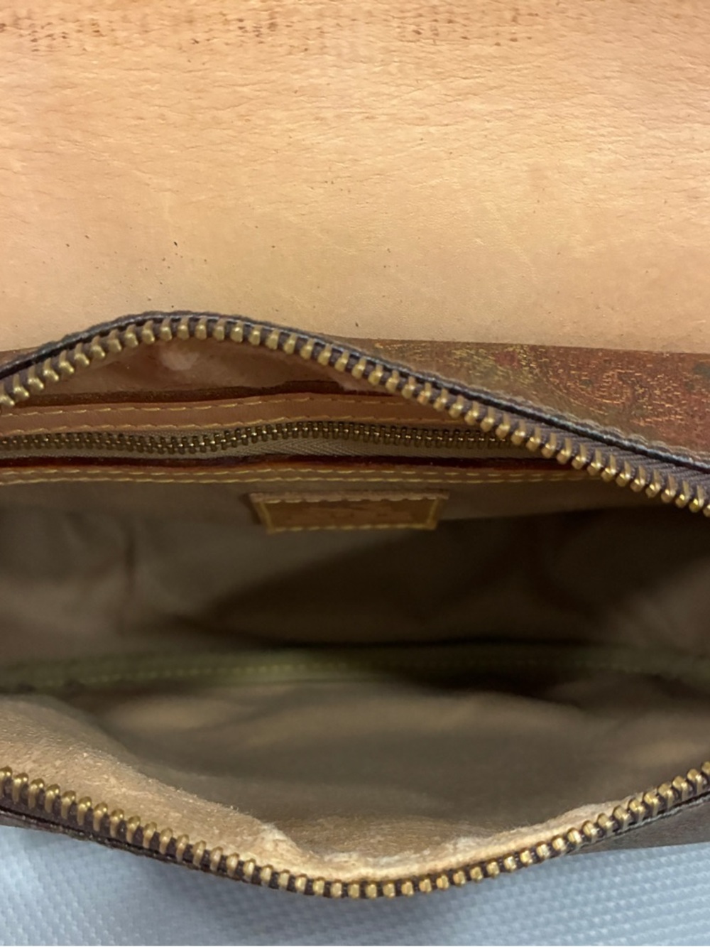 Fendi Zucca Print Zip Clutch / Pouch Vintage Brown Canvas-usedconditions - Picture 3 of 12
